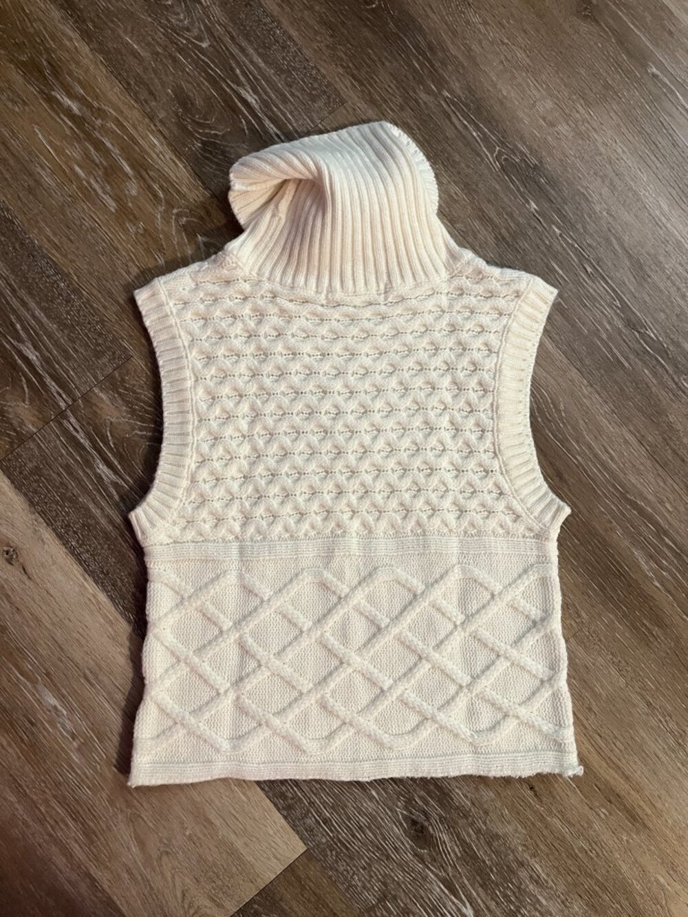 White Cable Knit Sweater Vest Turtleneck Top, Frayed Hem - Picture 2 of 3